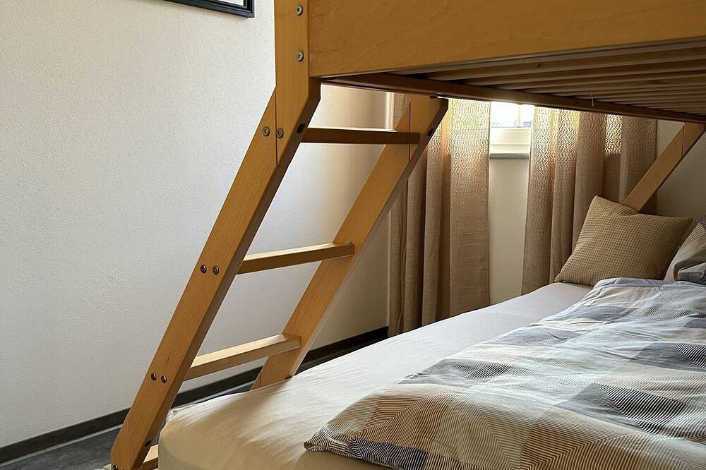 Ganze Wohnung, 100qm Wohlfühlwohnung - ruhig und modern mit Kamin - Stay Tnt in Geislingen, Neckar-Alb