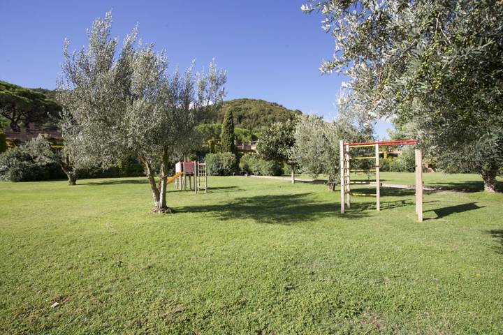 Appartement de vacances entier, Appartement de vacances pour 4 personnes avec terrasse in Bagnaia, Rio