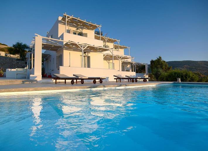 Maison d’hôte pour 2 personnes, avec piscine et jardin, animaux acceptés dans Milos - 2