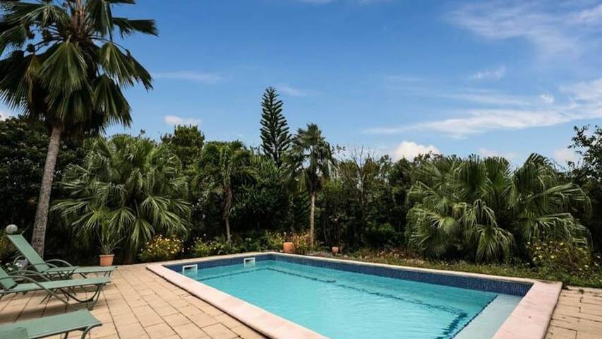 Appartement de vacances pour 7 personnes, avec piscine et jardin