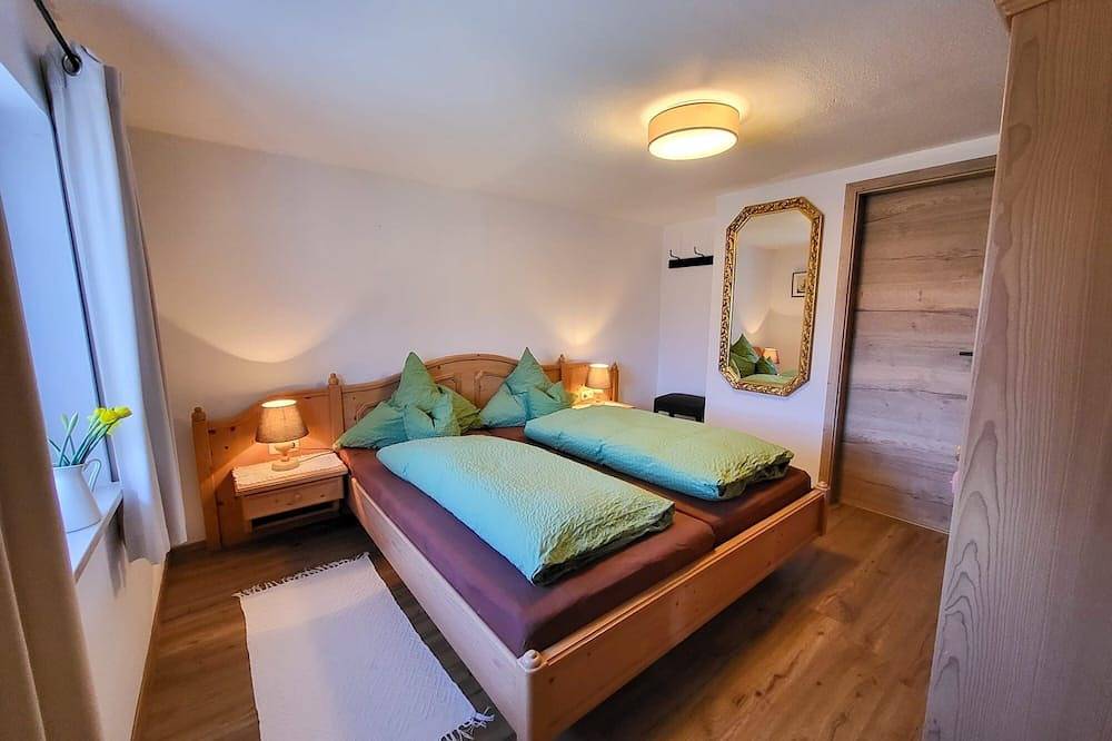 Ganze Wohnung, Ferienwohnung Untersberg, 1-2 Personen, 42 qm, Terrasse, ruhige Lage in Göllstock, Schönau am Königssee