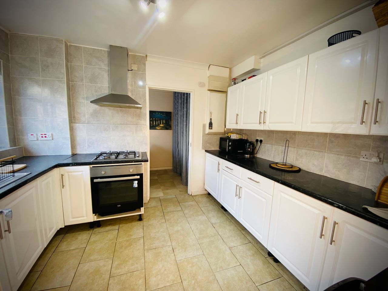 Modern-privategarden-Family-20Mintoldn in Stevenage, Hertfordshire