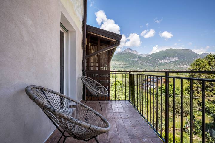 Location de vacances pour 6 personnes, avec balcon à Riva del Garda