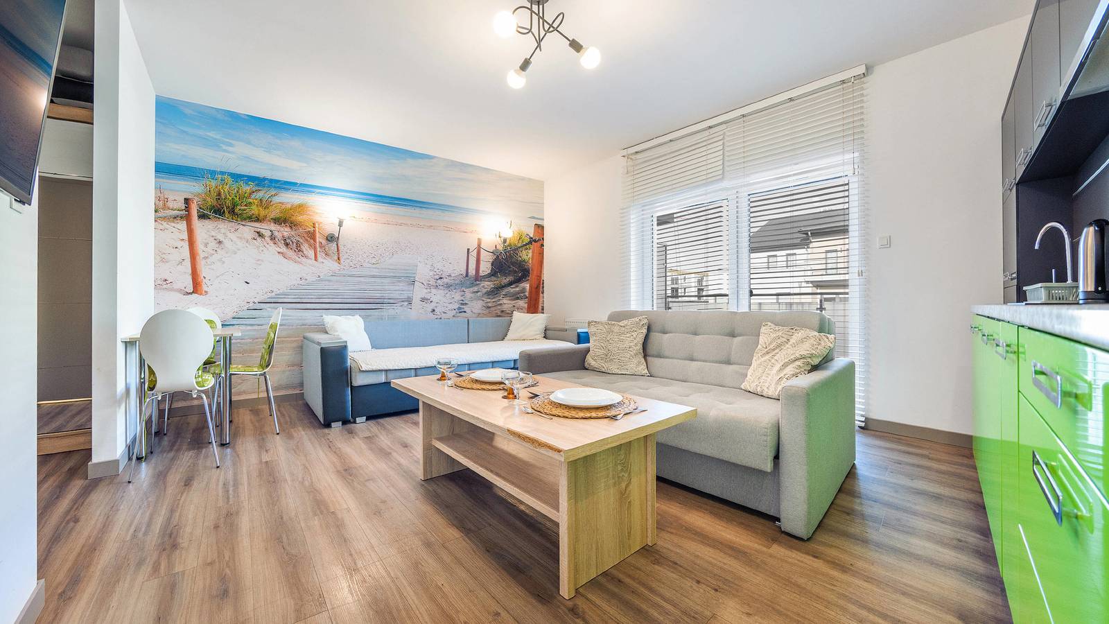 Cały apartament wypoczynkowy, Apartament wakacyjny dla 4 osób z balkon in Ustronie Morskie, Morze Bałtyckie