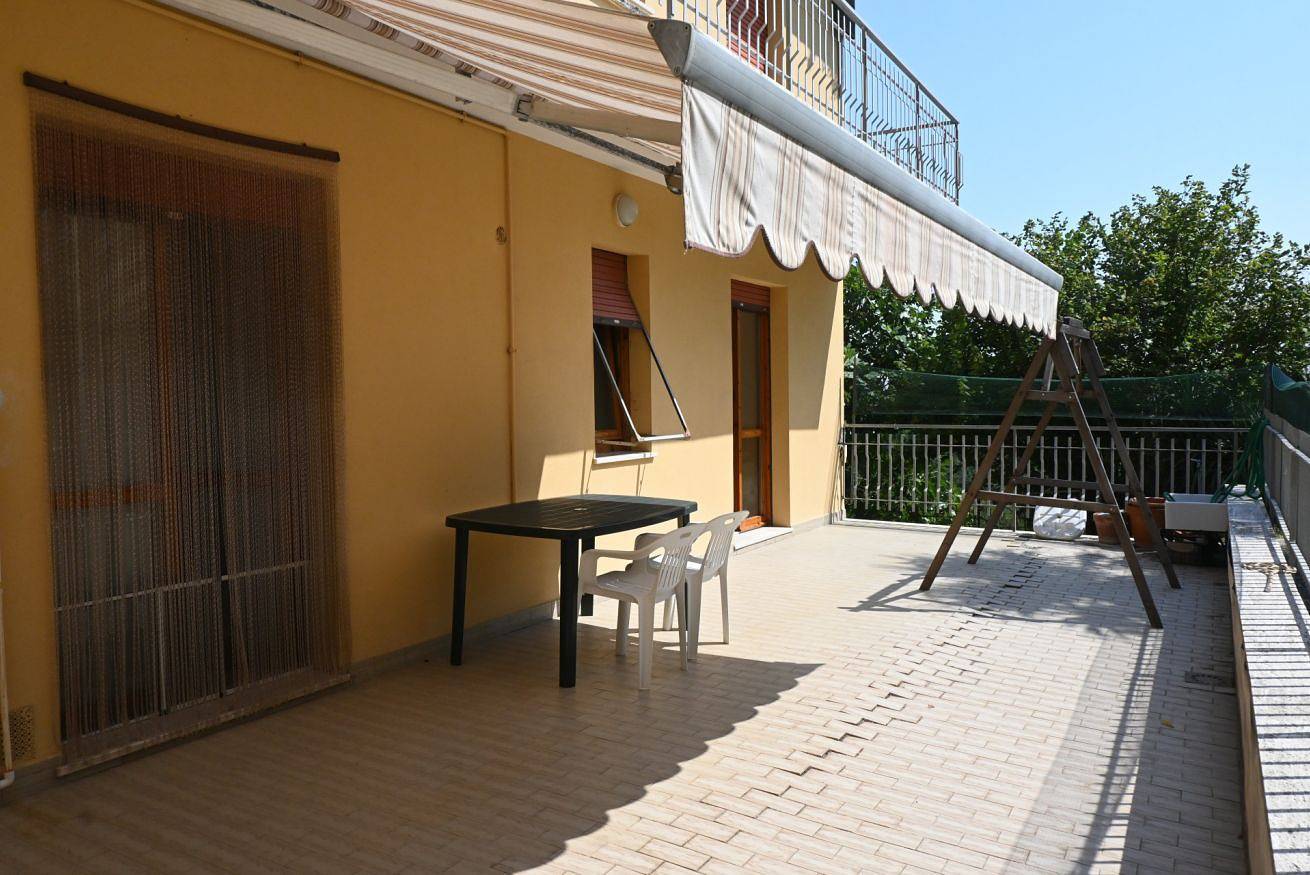 Apartamento entero, A50 - Massignano, spacious four-room apartment in Ancona, Riviera del Conero