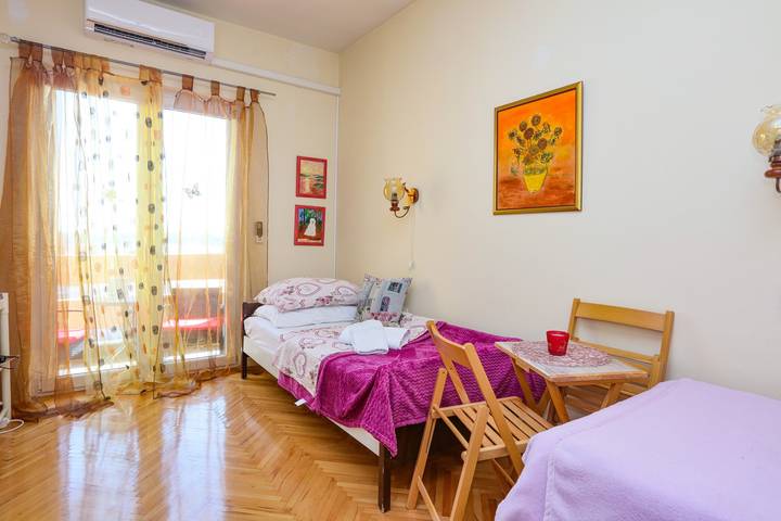 Ferienwohnung für 2 Personen, mit Balkon/Terrasse in Sibenik
