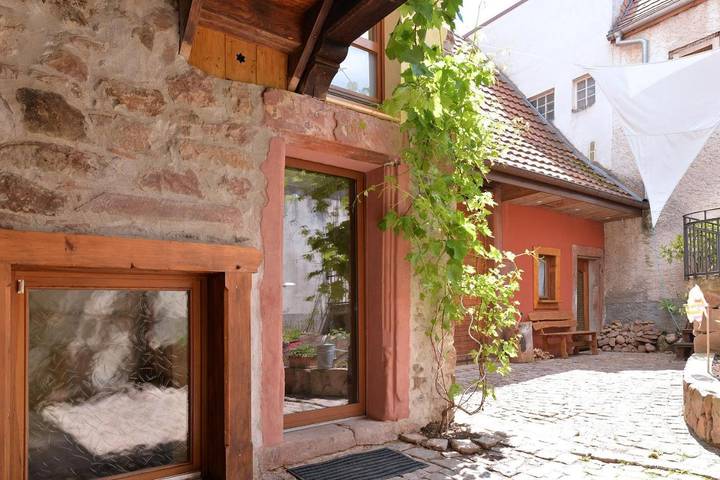 Location de vacances pour 6 personnes, avec jardin et vue à Gueberschwihr - 2