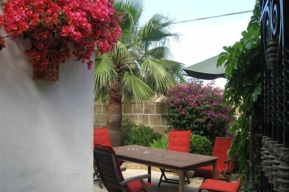 Ferienhaus mit Pool, Garten, ca. 1 km zum Strand, ruhig, Südlage, Poolheizung in Jávea, Costa Blanca