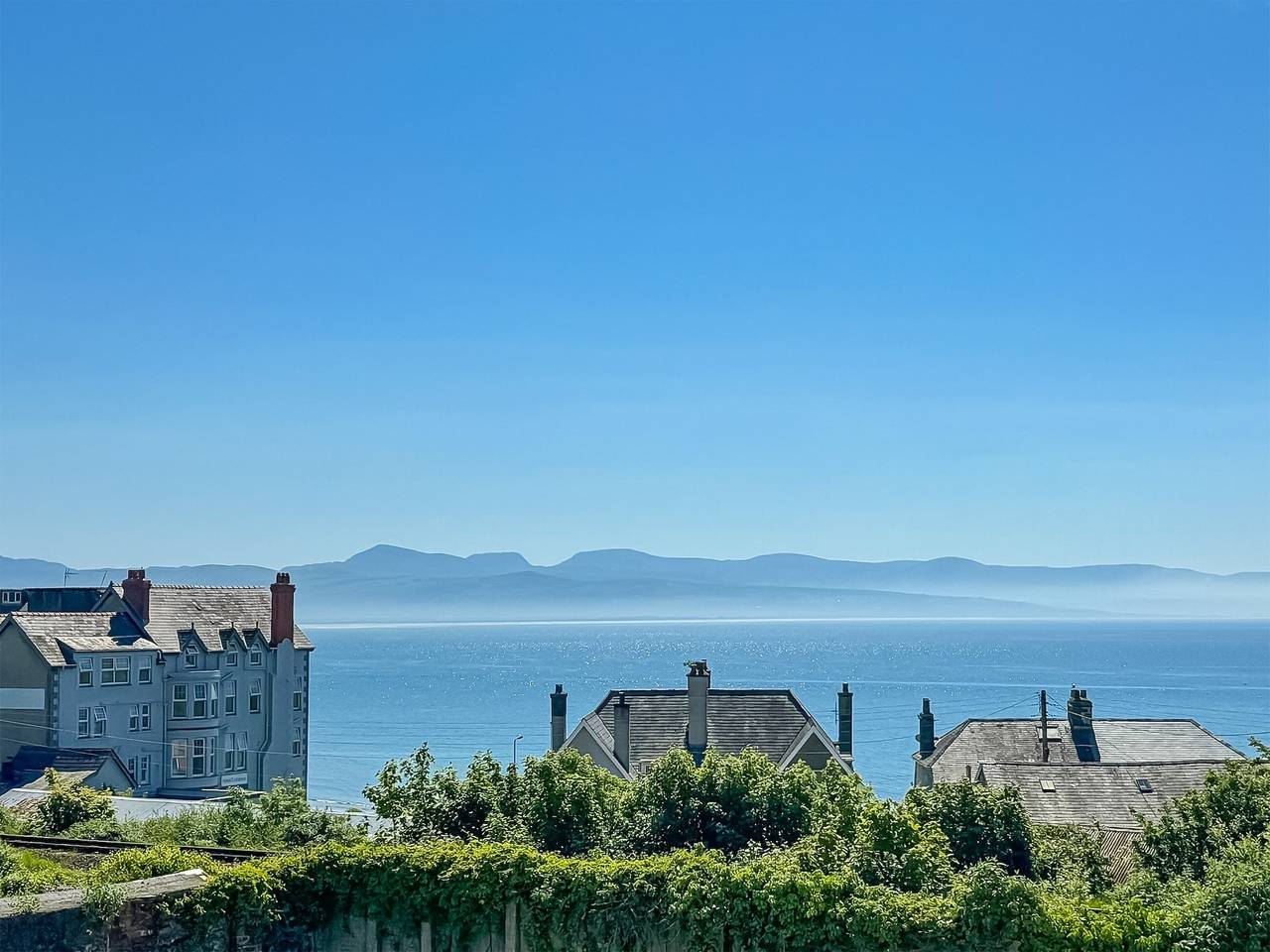 Trem Y Mor in Criccieth, Gwynedd