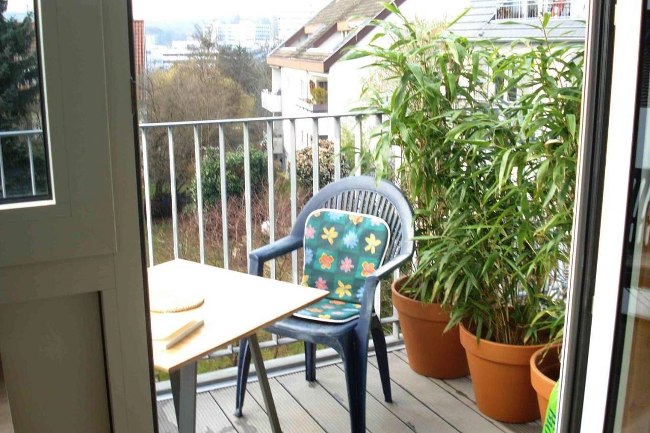 Apartamento vacacional entero, Double or Twin Room with Balcony in Bad Cannstatt, Stuttgart