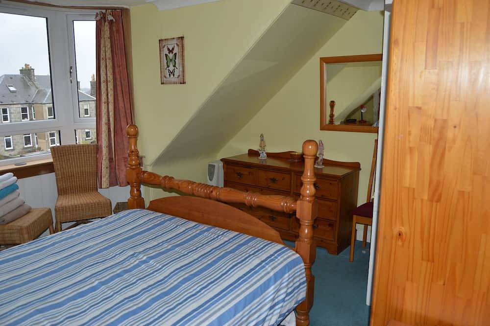Entire apartment, One-bedroom apartment in Dunfermline in Dunfermline, Fife region