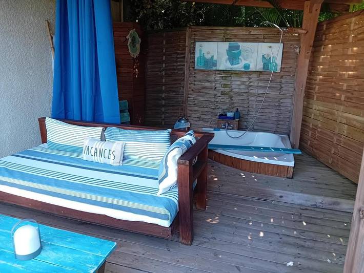Chambre d’hôte pour 2 personnes, avec jardin ainsi que piscine et vue à Deshaies - 2