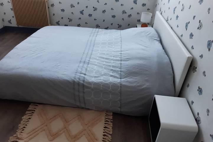 Gîte pour 4 personnes, avec balcon à Vire - 2