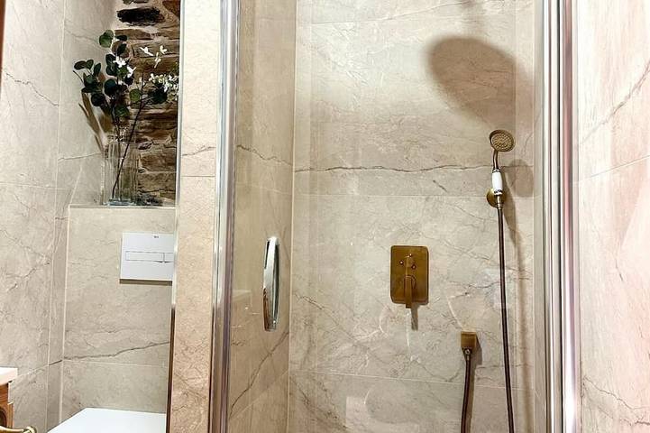 Casa Boral- Comfort Exclusivo en Plena Naturaleza - Valle del Silencio in Ponferrada, El Bierzo