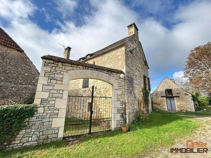 Location de vacances pour 6 personnes, avec Terrasse et Jardin ainsi que Piscine et Vue à Orliaguet