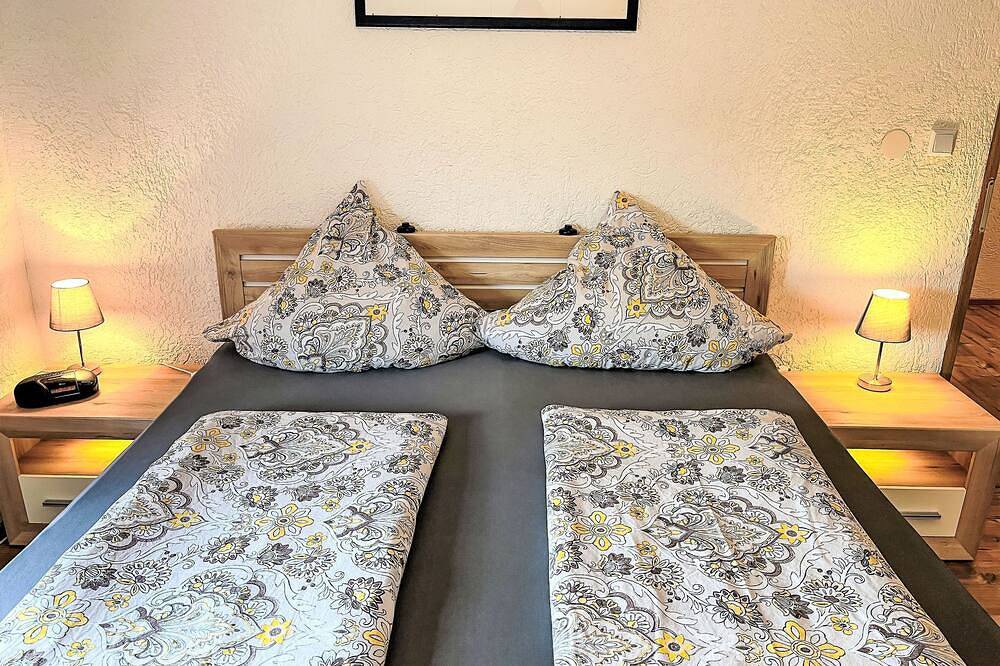 Ganze Wohnung, Holiday-Home Nr 1 am Bostalsee in Steinberg-Deckenhardt, Oberthal
