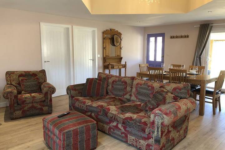 Cottage for 4 people, with hot tub and garden in Suffolk