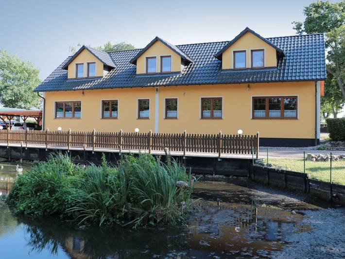 Ferienwohnung für 4 Personen, mit Garten