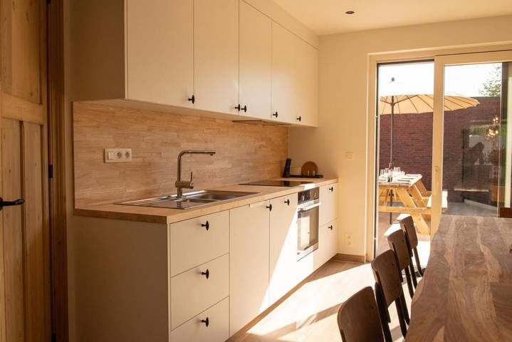 Location de vacances pour 10 personnes, avec terrasse dans Hollebeke