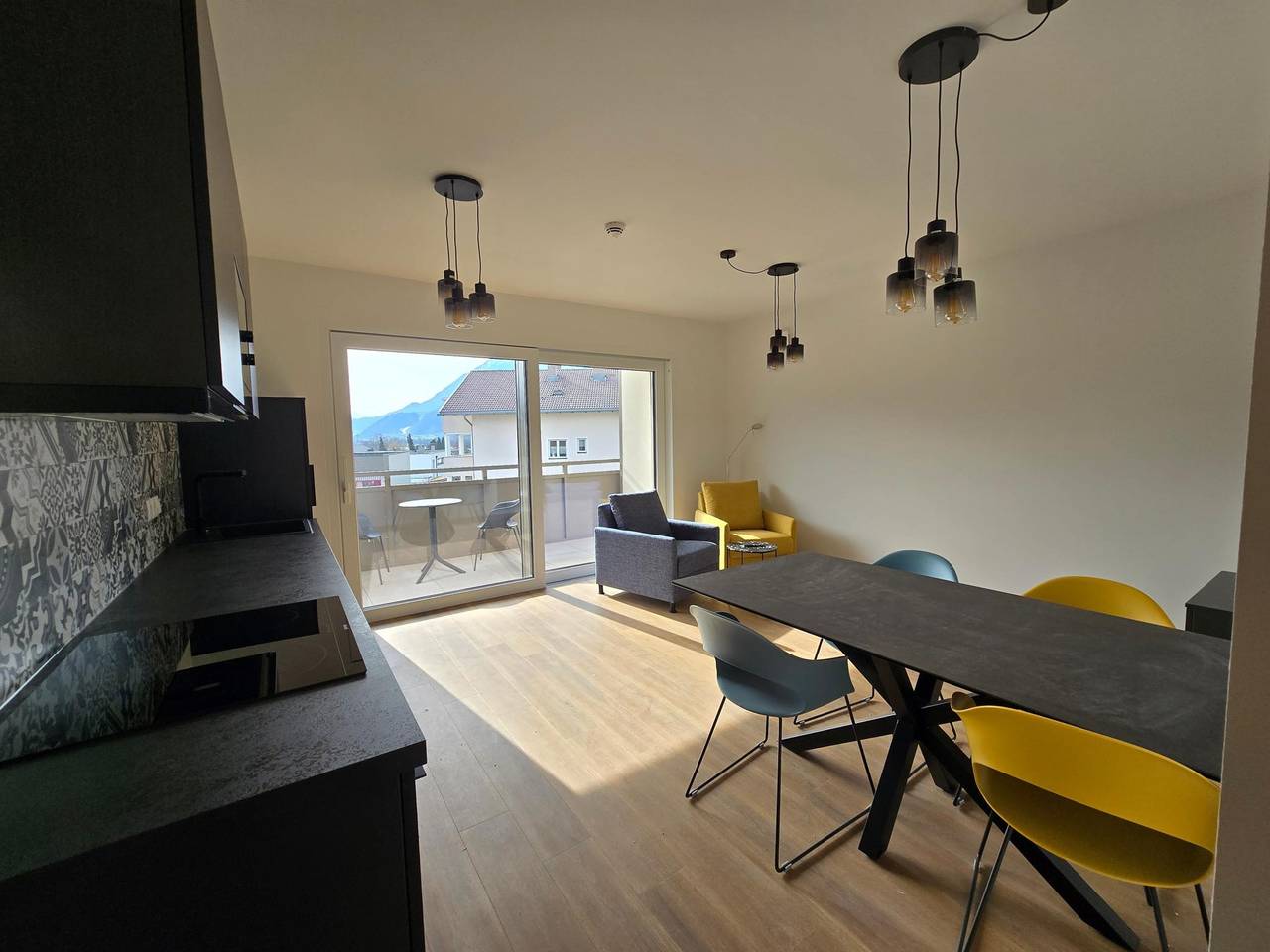 Ganze Wohnung, Geschmackvolles Apartment im Zentrum von Jenbach in Jenbach, Bezirk Schwaz