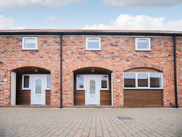 Cottage for 8 people, with garden, with pets in York