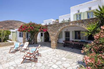 Villa for 6 People in Tinos, Cyclades, Photo 2