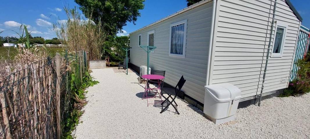 Camping pour 4 personnes, animaux acceptés à Saint-Denis-d'Oléron - 4