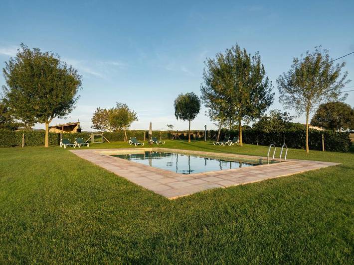 Location de vacances pour 7 personnes, avec piscine et terrasse, animaux acceptés à Cassà de la Selva - 2