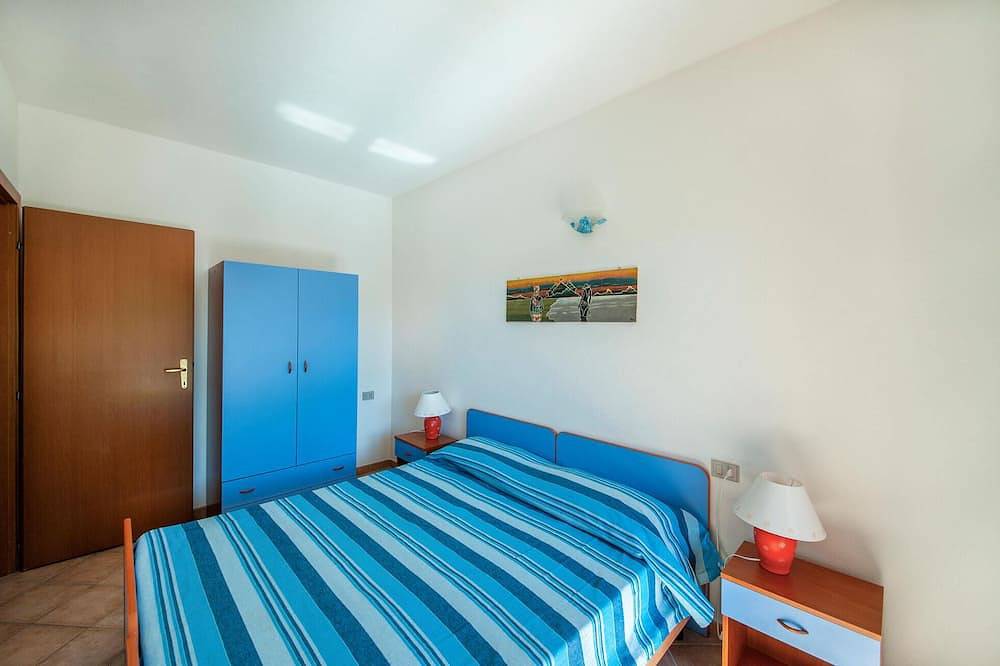 Entire apartment, 2 bedroom nice apartment in San Teodoro Ot in San Teodoro, Olbia-Tempio