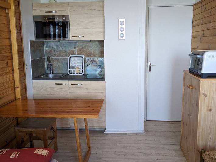 Ganze Wohnung, Gemütliches Studio für 2 Personen mit Balkon in Les Adrets-Prapoutel in Prapoutel, Les Adrets