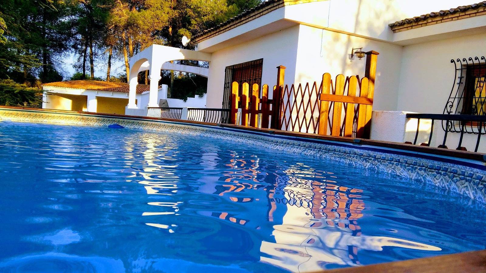 Country House 'El Parais' with Mountain View, Private Pool and Wi-Fi in Agullent, Valencia Province