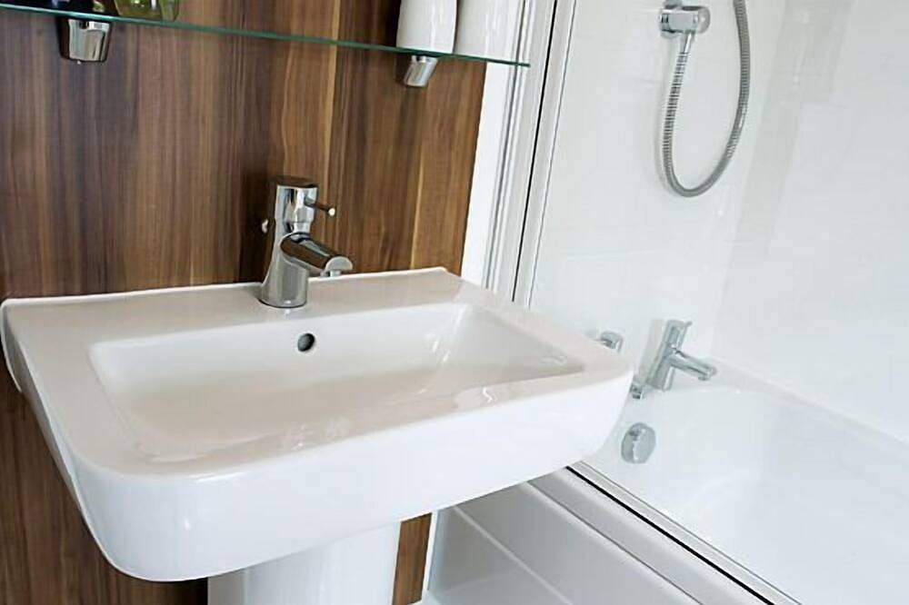 Entire apartment, The Sawmill, Stylish city centre accommodation with a quiet setting Red in Kingston upon Hull, Yorkshire