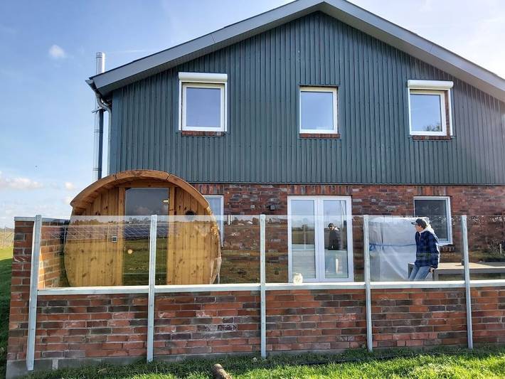 Ferienhaus in Niebüll mit Schwimmbecken in Niebüll, Nordfriesland