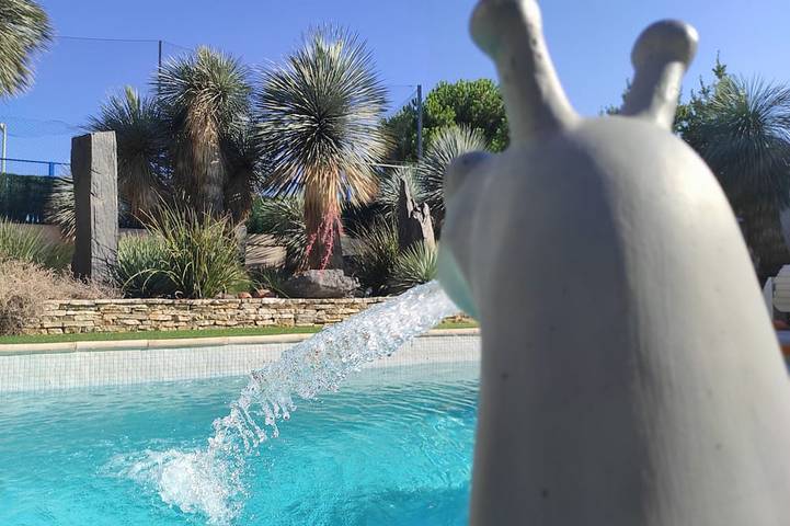 Villa pour 14 personnes, avec jardin et jacuzzi à Frontignan