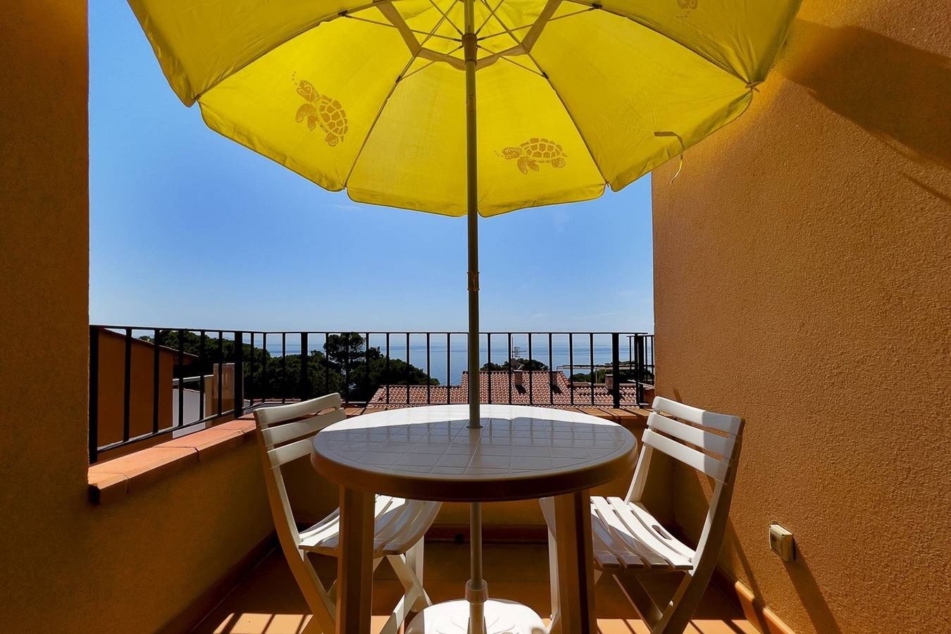 Ganze Ferienwohnung, Ferienwohnung für 4 Personen mit Pool in Capo d'Arco, Elba