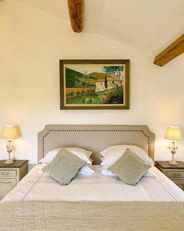Domaine de La Brave in Pernes-les-Fontaines, Parc naturel régional du Mont-Ventoux
