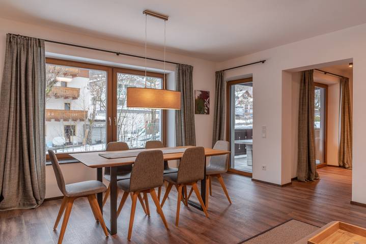 Ferienhaus für 12 Personen, mit Sauna und Terrasse in Zell am See - 4
