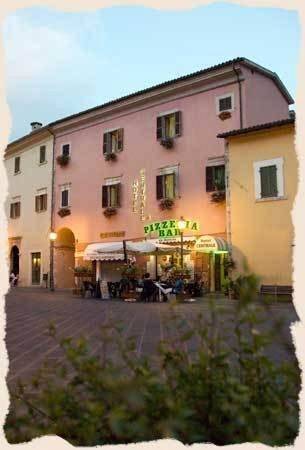 Hotel Centrale in Cascia, Perugia e dintorni