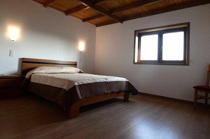 Location de vacances pour 16 personnes, avec balcon dans Codeçoso - 4