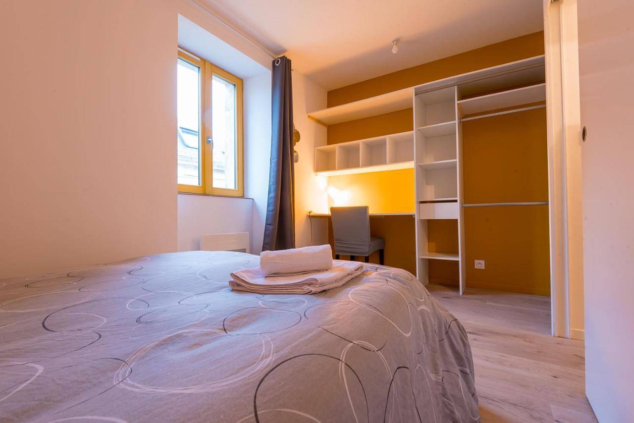 Appartement entier, One-Bedroom Apartment in Les Rairies, Vallée de la Loire