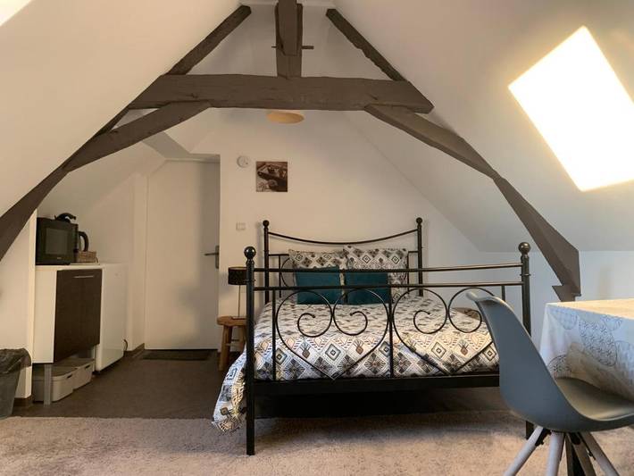 Location de vacances pour 2 personnes, avec vue à La Ménitré - 2