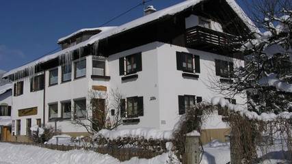 Ferienwohnung für 4 Personen in Pfronten, Allgäuer Alpen, Bild 1