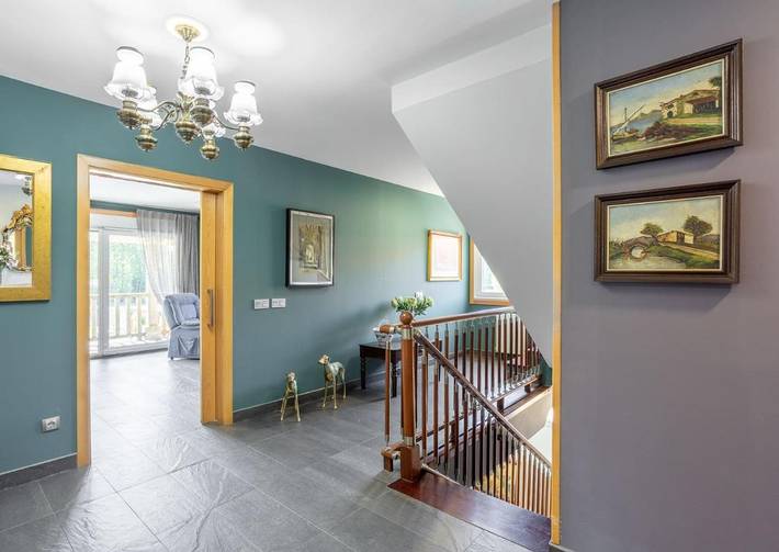 Location de vacances pour 12 personnes, avec vue ainsi que piscine et jardin à Ames - 4