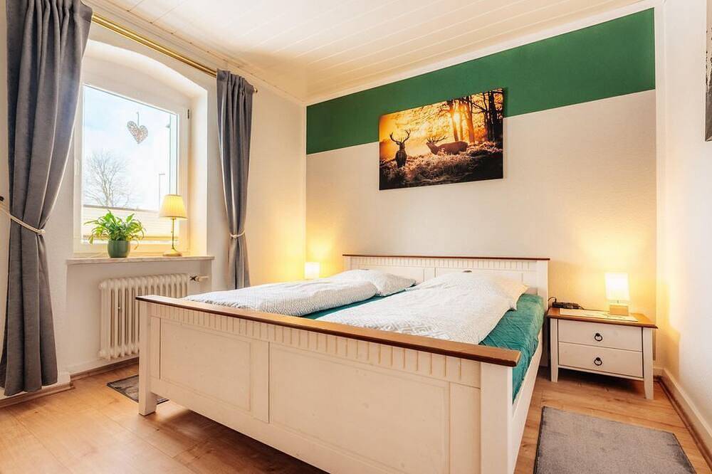 Ganze Wohnung, Altes Forsthaus Königskrug - Fewo Platzhirsch - Ferienwohnung Platzhirsch in Königskrug, Harzvorland