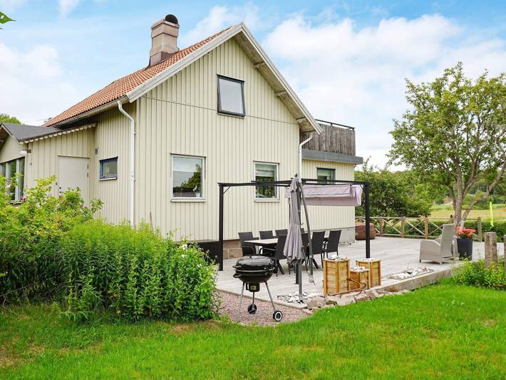 Feriehus for 6 personer, med hage i Bohuslän