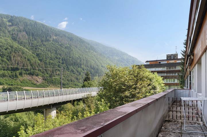 Appartamento intero, Appartamento 'Marilleva 900 Kristall' con vista sulle montagne, terrazza condivisa e Wi-Fi in Marilleva, Mezzana