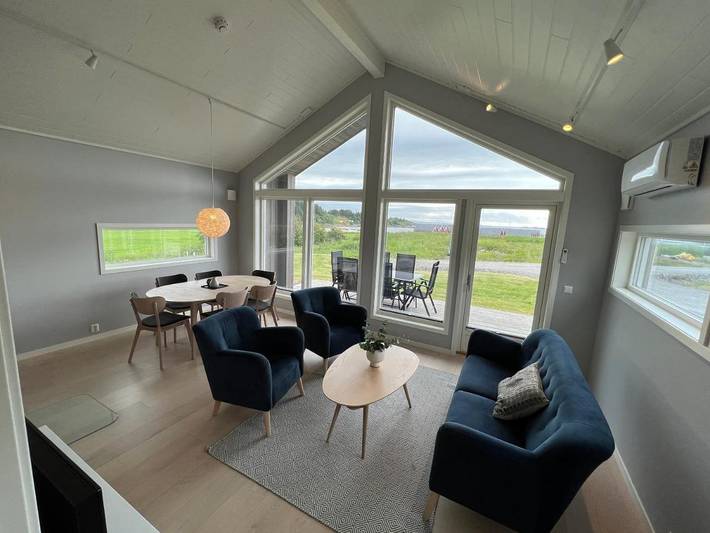 Ferienhaus für 6 Personen, mit Balkon und Terrasse sowie Garten und Ausblick in Bud