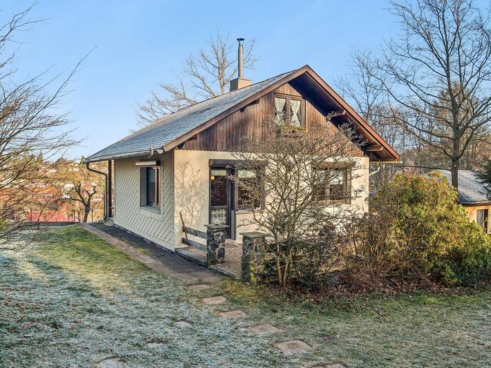 Ferienhaus für 4 Personen, mit Terrasse und Sauna sowie Garten, mit Haustier am Rennsteig