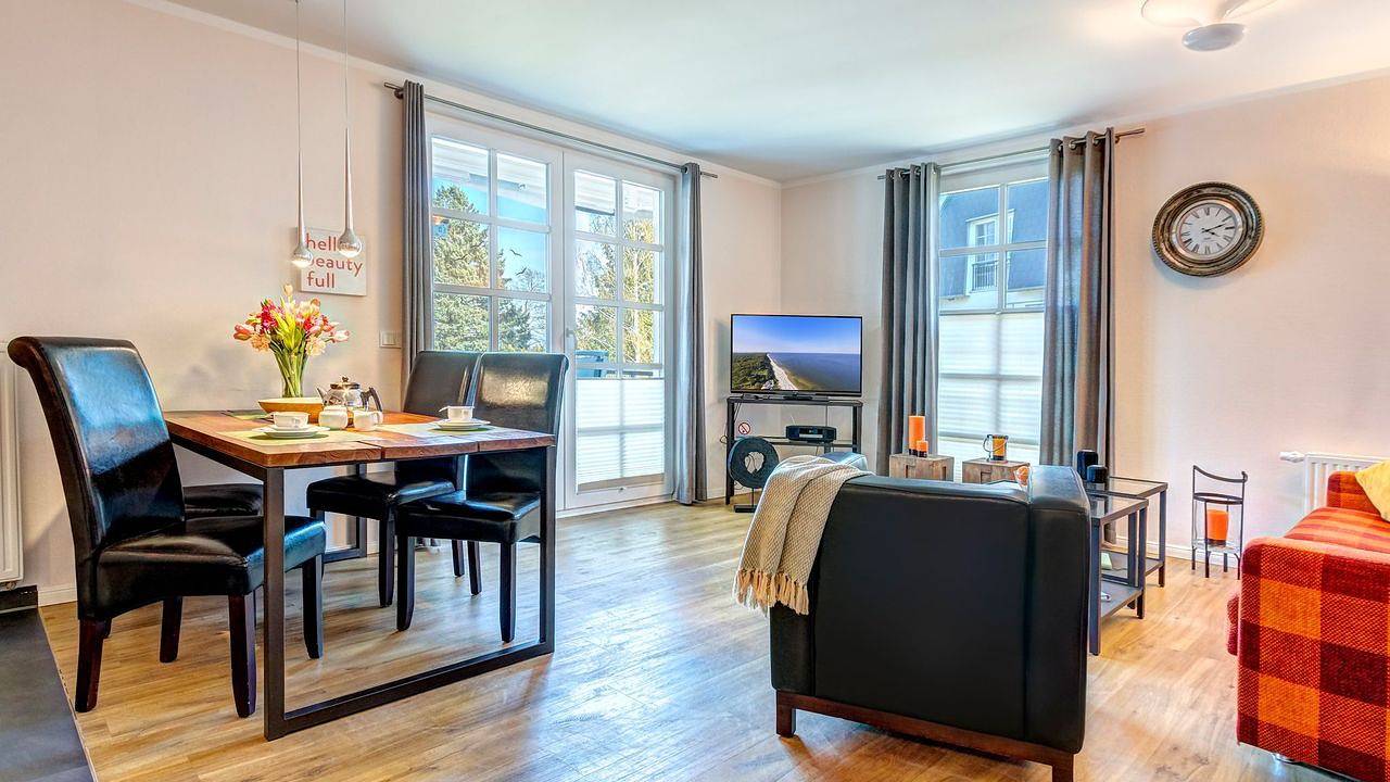 Ganze Ferienwohnung, Ferienwohnung für 3 Personen (56 m²) in Balm in Balm, Benz