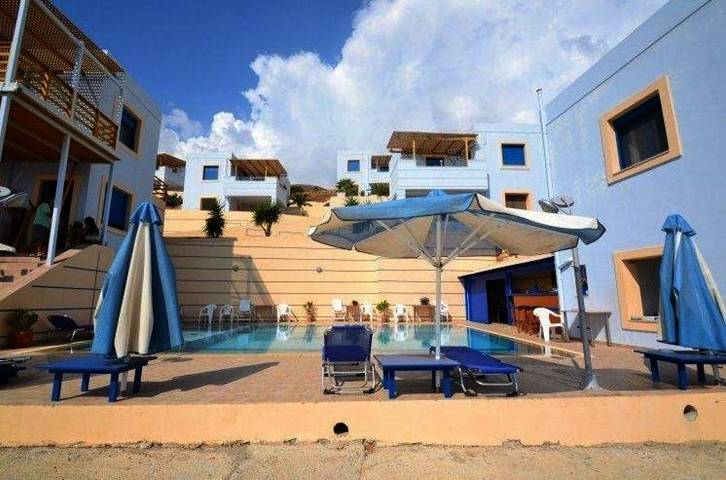 Cottage pour 7 personnes, avec vue ainsi que terrasse et piscine dans Lendas